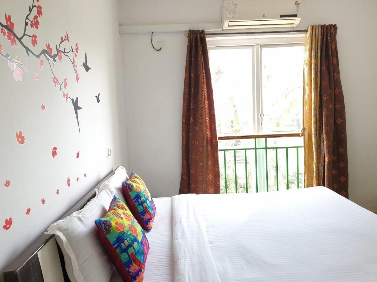 ארפורה Ronnie'S Studio Apartment מראה חיצוני תמונה