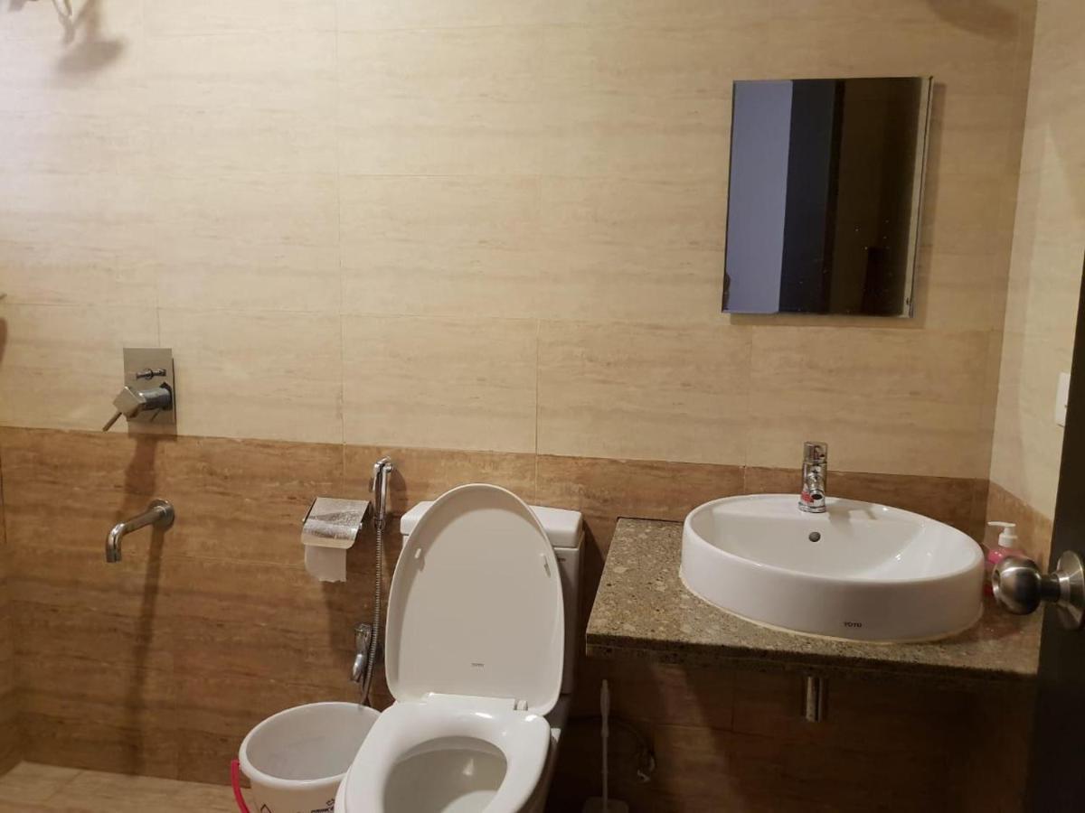 ארפורה Ronnie'S Studio Apartment מראה חיצוני תמונה