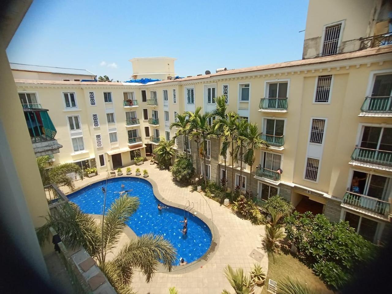 ארפורה Ronnie'S Studio Apartment מראה חיצוני תמונה